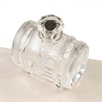 Nouvelle conception de bouteille en verre clair de forme baril, gaufrée, 500 ml, 700 ml, vide, pour le stockage du whisky, du gin, du rhum et du vin