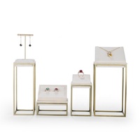 Présentoir à bijoux de luxe personnalisé en métal pour boucles d'oreilles, bracelets et bagues