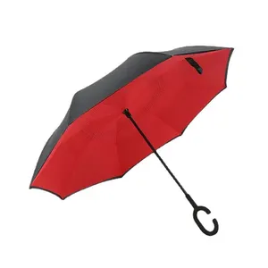 Дешевый перевернутый обратный ветрозащитный перевернутый красный зонт от дождя с C-образной ручкой