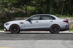 Mercedes-Benz Clase <span class=keywords><strong>C</strong></span> AMG 2024 (Facelift) Usado, AMG <span class=keywords><strong>C</strong></span> 43 4MATIC, Sistema Híbrido Suave de 48V, Motor 2.0T de 408 HP, Batería de 110 kWh, Motor de 100-150 kW, Versión Superior - Product Image 5