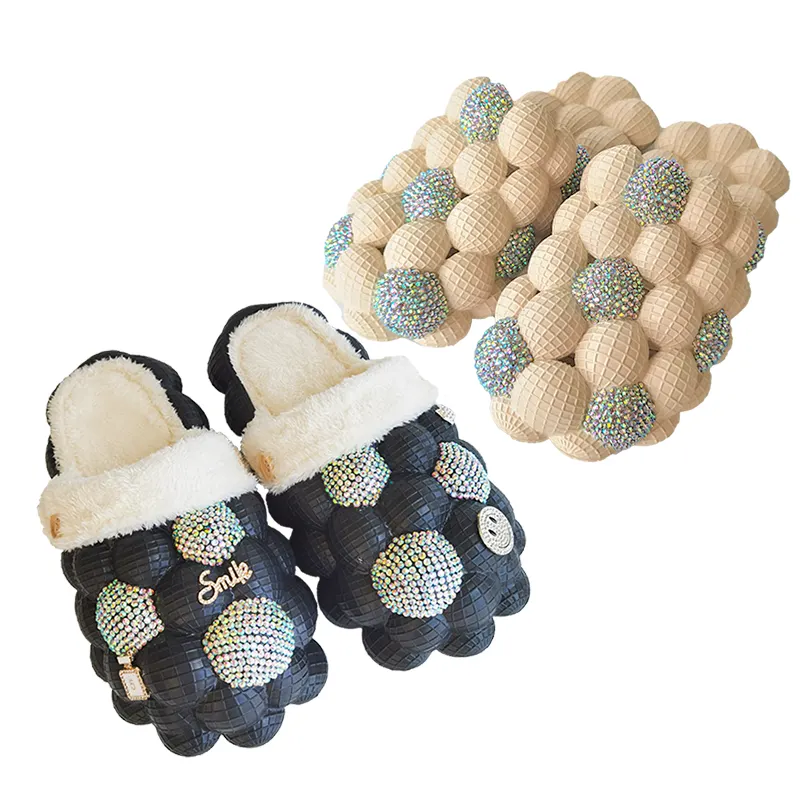 2022 TikTok TRENDY Wholesale Custom EVA Massage Furry Plush Rhinestone Slipper Kids Woman Winter Bling Bubble Slides With Fur