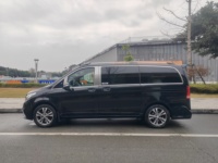Mercedes-Benz V260 2.0T 7AT 7 places MPV LHD Essence Véhicule d'occasion 211 CV Van de Luxe Export Chine Stock 2017
