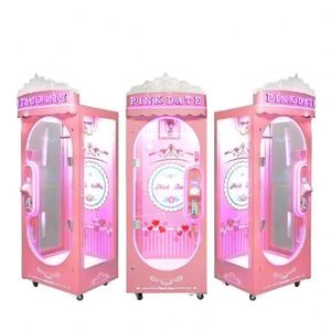 Produit phare pour centres commerciaux et magasins : Borne d'arcade commerciale rose à monnayeur pour jeu de coupes de récompenses - Product Image 3