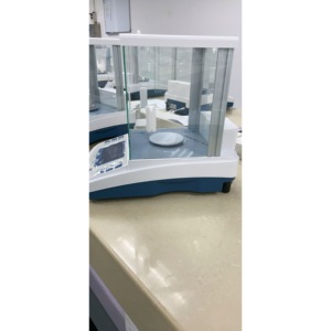 Balanza Electrónica Auw120d 120g Precisión de 0.01mg Calibración Automática Uso en Laboratorio - Product Image 1