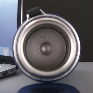 Thermos intelligent en acier inoxydable de 1L avec affichage numérique LED de la température pour l'extérieur, bouteille d'eau isotherme pour la vente en gros - Product Image 6