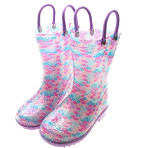 Venta caliente brillante chico PVC Botas de <span class=keywords><strong>lluvia</strong></span> de luz peso impermeable de moda Botas de <span class=keywords><strong>lluvia</strong></span> para niños - Product Image 1