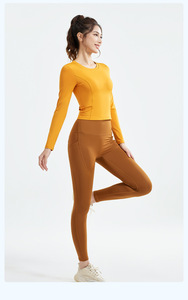 Phụ nữ tùy chỉnh tập thể dục mặc dây kéo trở lại Rỗng ra Yoga hàng đầu phòng tập thể dục Pilates chạy Studio OEM nhà máy tùy chỉnh dài tay áo - Product Image 5