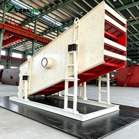 Machine à tamiser le sable à moteur AC de la marque Gravik, 4YK1860/4YK1854, tamis vibrant, capacité de 70 à 500 t/h sur site de carrière