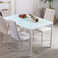 Meubles de salle à manger Table de salle à manger rectangulaire en verre moderne à la mode Pieds en métal Table basse de salle à manger stable