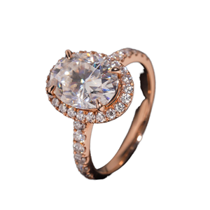 Bague de fiançailles en moissanite taille ovale de 2 carats, design halo glacé, sertie à griffes, bande de mariage tendance, argent 925, cadeau d'anniversaire - Product Image 1