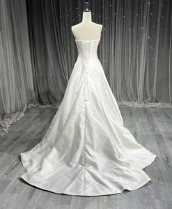 LY-WD0911 abiti da sposa per sposa Mikado <span class=keywords><strong>Stin</strong></span> abiti a linea senza maniche gonna da sposa elegante fiore 3D con spalle scoperte semplici - Product Image 5