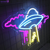 Letrero LED de Neón Personalizado Multicolor con Diseño de OVNI y Extraterrestre, Regulable, Alimentado por USB, Pre-perforado, para Colgar en la Pared, Decoración de Habitaciones