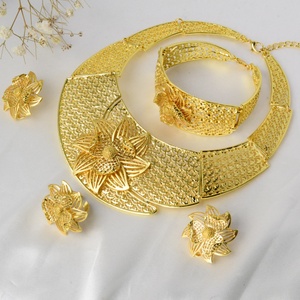 Ensemble de bijoux de mariée en or 14 carats de Dubaï, plaqué or, zircon, collier floral, 4 pièces, luxe, mode, bijoux de fête de mariage - Product Image 2