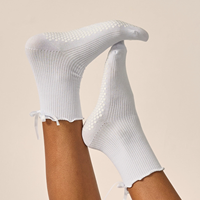 Chaussettes de yoga pour femmes, mi-mollet, tricotées, antidérapantes, pour Pilates, personnalisables, respirantes, avec volants et sangles pour une adhérence au sol