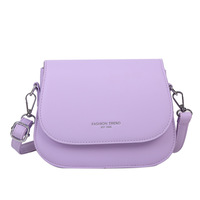 Sac bandoulière rectangulaire horizontal en PU imperméable pour femme, collection Printemps 2024, avec fermeture magnétique, style urbain et tendance