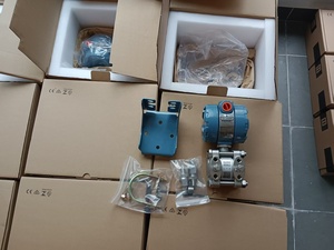 En stock : Instrument de process Rosemounts 1151 DP GP AP avec réglage de zéro local optionnel et anti-vibration - Product Image 1