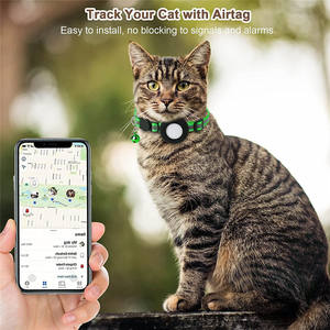 Collar para Gato con Campana, Reflectante, con Diseño de Huella de Pata, Correa de Nailon, Soporte para AirTag para Rastreo GPS, Seguridad para Mascotas - Product Image 5