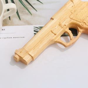 Pistola de Madera para Juego de Imitación, Juguete Primitivo, Pistola de Madera para Niños, Juguete de Disparos, Juguetes Clásicos para Niños - Product Image 4