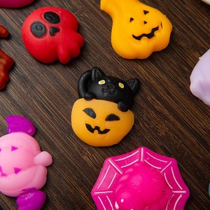 Jouets Mochi Squishy CHENXI Thème Halloween Mignons Kawaii Mini Doux Anti-stress à Presser Fantôme Chauve-souris Unisexe 6-9g Jouet de Décompression - Product Image 4