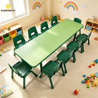 Meubles de garderie Montessori personnalisés, fournitures pour la maternelle, tables et chaises en plastique modernes et durables