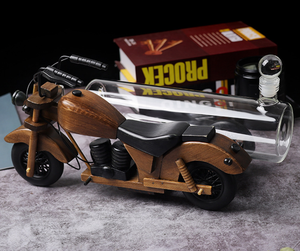 Juego <span class=keywords><strong>de</strong></span> Decantador <span class=keywords><strong>de</strong></span> Vidrio para Motocicleta <span class=keywords><strong>de</strong></span> 800 ml, Dispensador <span class=keywords><strong>de</strong></span> Whisky Resistente para Regalo Corporativo, Logotipo Personalizado, Venta al Por Mayor - Product Image 1
