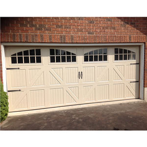 Porte de garage élégante aspect bois 16x8 - porte de garage en verre avec verre trempé et fonctionnement fluide - Product Image 1