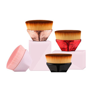 2020 Nouveautés Rose Polygone De Maquillage Professionnel <span class=keywords><strong>Kabuki</strong></span> Fondation <span class=keywords><strong>Plat</strong></span> Brosse Étiquette Privée Valentine - Product Image 6