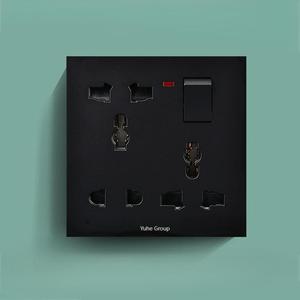 Prise murale tactile 3 sorties 16A avec port USB et voyant lumineux, design minimaliste pour interrupteur mural encastré domestique - Product Image 4