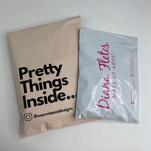 Logotipo personalizado impreso Poly Post Mailer impermeable melocotón Nude Beige Polymailer bolsas de envío pequeños negocios mensajeros uso exprés - Product Image 1