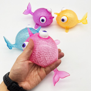 Beejay Giocattolo Antistress per Bambini, a Forma di Balena Oceanica Gigante e Pesce Rosso, in TPR, per Età <span class=keywords><strong>2</strong></span>+ - Product Image 4