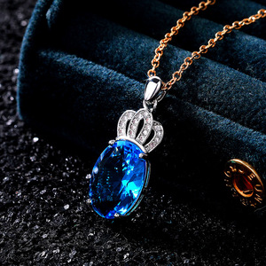 Collana con Ciondolo a Corona per Donne, Elegante Charm Blu, Catena per Clavicola, Gioielli alla Moda - Product Image 1