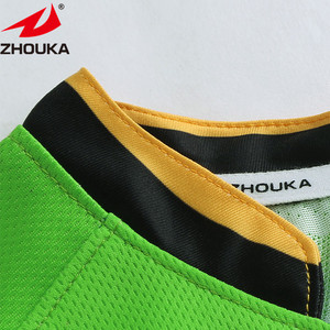 Top quality customized soccer uniform football jersey and pants green soccer uniform sports cloths damn - Product Image 4
