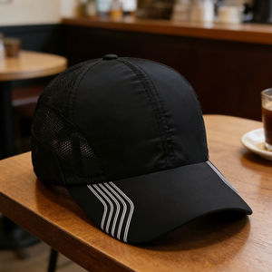 Casquette de course respirante à séchage rapide avec côtés en maille, idéale pour le golf, la randonnée et les sports de plein air, avec sangle réglable, style décontracté, type baseball - Product Image 4