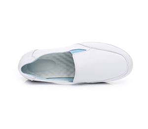 Chaussures d'infirmière en cuir à talon compensé respirantes et antidérapantes pour femmes, confortables avec coussin d'air, idéales pour le printemps, l'été et l'automne (vente en gros) - Product Image 3