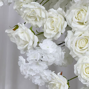 Arche de fleurs artificielles en soie réaliste pour décoration de fond de mariage, toile de fond pour grands événements et photomaton - Product Image 4