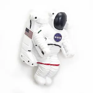 แม่เหล็กติดตู้เย็น3D เรซิน,แม่เหล็กลายการ์ตูน NASA นักบินอวกาศอวกาศเครื่องบินอวกาศ