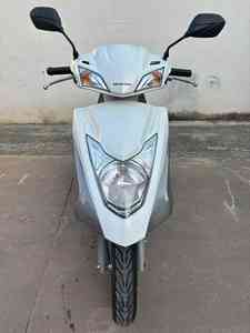 Motos d'<span class=keywords><strong>occasion</strong></span> <span class=keywords><strong>Honda</strong></span> <span class=keywords><strong>125</strong></span> monocylindre <span class=keywords><strong>125</strong></span>-7, <span class=keywords><strong>scooter</strong></span> à deux roues à moteur essence 125cc, motos à essence - Product Image 5