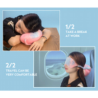 Oreiller de voyage 2 en 1 pour la sieste et le cou avec masque pour les yeux.