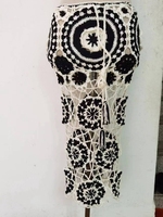 Robe longue maxi en acrylique vert respirant au crochet, style mode été 2024, pour femme, moulante, dos nu, à licou, motif floral, coupe échancrée, sexy et ajourée