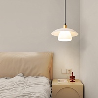 Luminaire suspendu en laiton de style moderne, fonctionnant sur piles, avec abat-jour en verre, télécommande, 6 couleurs RVB, 30 cm de hauteur (ampoule incluse)