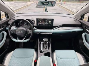 <span class=keywords><strong>Precio</strong></span> al por Mayor del SUV Geely Emgrand S <span class=keywords><strong>2022</strong></span>, Modelo 1.4T CVT <span class=keywords><strong>Cross</strong></span> Player, Elegante Auto de Gasolina para Jóvenes con Configuración Completa - Product Image 6