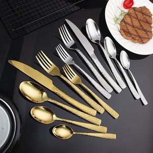 طقم حلوى ستيك سميكة مطلية بالذهب من الفولاذ المقاوم للصدأ سكين مائدة غربية ألمانية من البلاستيك - Product Image 3