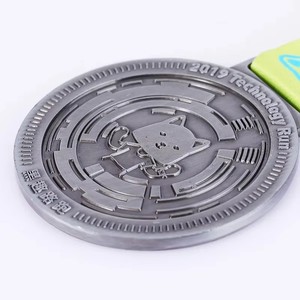 Fabricantes Diseño Personalizado Deportes Premio Metal 5K 10K Fun Run Running Race <span class=keywords><strong>Finisher</strong></span> <span class=keywords><strong>Marathon</strong></span> <span class=keywords><strong>Medal</strong></span> - Product Image 5