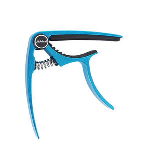 Venta al por mayor, capo de <span class=keywords><strong>guitarra</strong></span> acústica clásica, color <span class=keywords><strong>metal</strong></span>, oem, con paquete de Blíster - Product Image 4