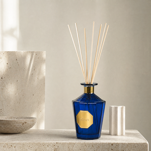 Aikun 1000ml Blue Faceted Glass Gold Metal Logo Reed <b>Diffuser</b> Set Cream Box Custom Lasting Scent Low MOQ Fast Response for Brand - Product Image 3