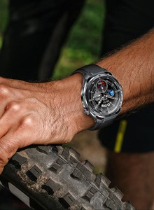 Montre connectée sportive intelligente AI-GPT à <span class=keywords><strong>quatre</strong></span> modes avec lampe torche puissante, détection émotionnelle, étanchéité IP68, écran TFT et système d'exploitation Android - Product Image 5