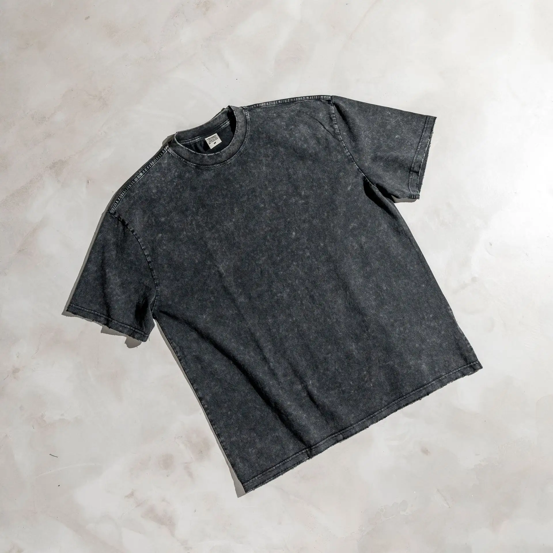 Latest Design Fashion Vintage Heavyweight T-shirt 300 Gsm Customized Oversized Cotton Washed Mens Tshirt