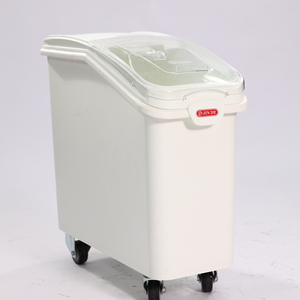 صندوق بلاستيكي كبير السعة للمكونات في المطبخ التجاري - Product Image 2