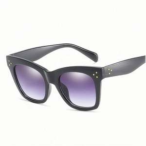 Lunettes de soleil œil de chat vintage classiques dégradées UV400 surdimensionnées pour femmes, vente en gros 2021 - Product Image 6