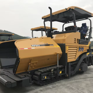 Paveuse à asphalte RP953 avec épaisseur de pavage de 400 mm pour la construction de chaussées dans les zones touristiques - Prix promotionnel en Amérique du Sud - Product Image 1